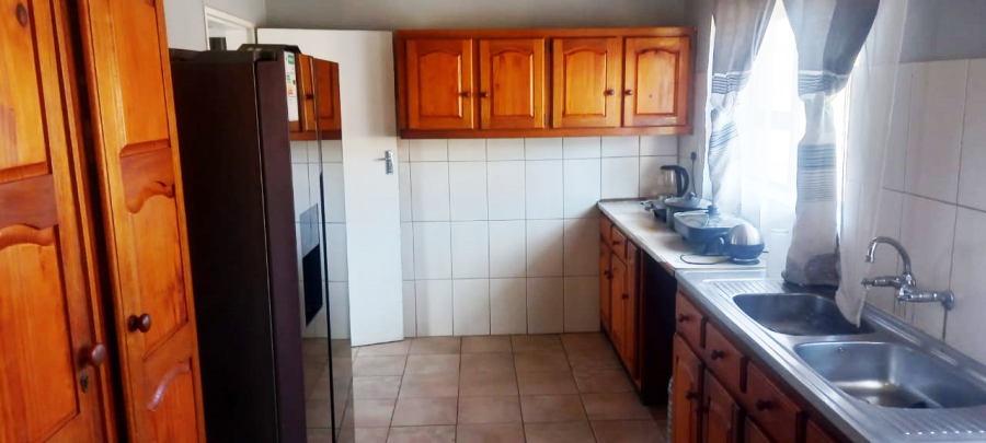 To Let 3 Bedroom Property for Rent in Bedelia Free State